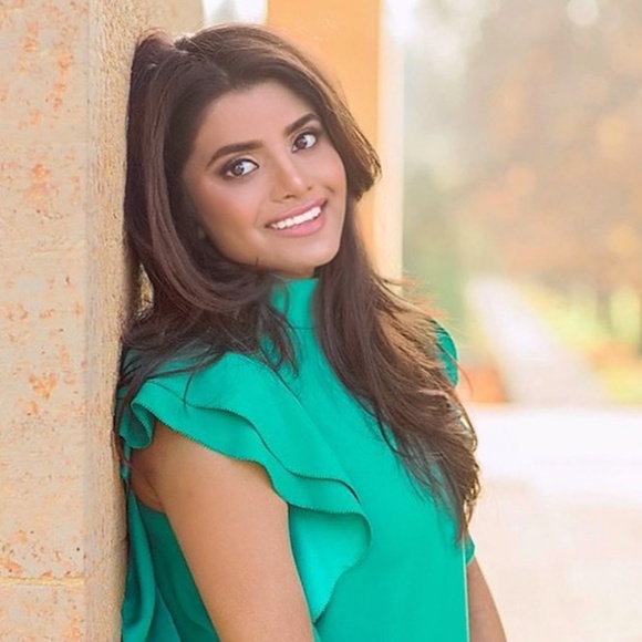 Meet your Posher, Suha - Picture 1 of 1